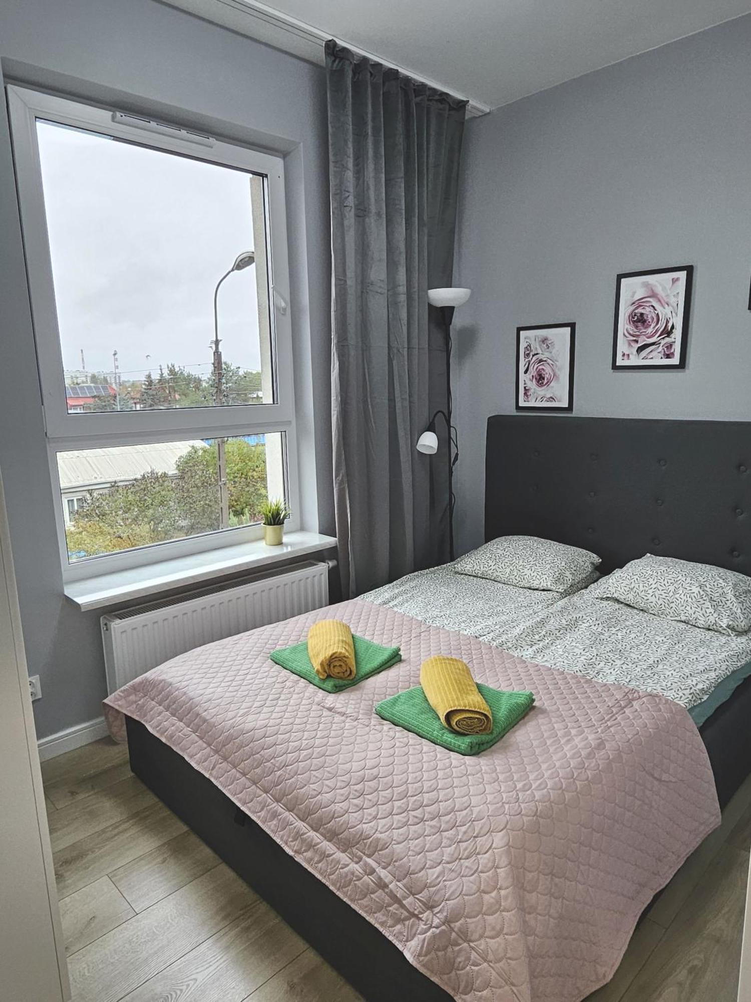 Urban Jungle - Grey Apartment Білосток Екстер'єр фото